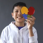 Matemática inclusiva: recursos pedagógicos para apoiar crianças autistas